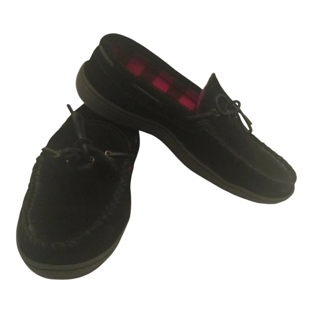 Clarks Mens Casual Moccasins Size 11M Black Leather Red Buffalo Plaid Lining